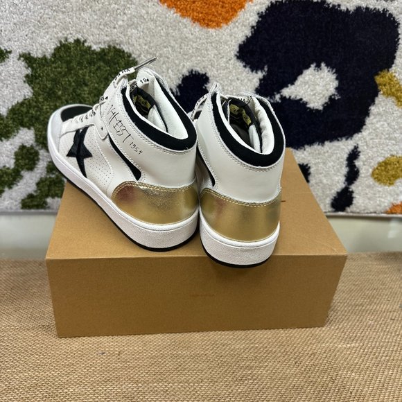 Vintage Havana Dream 8 High Top Sneakers - Picture 2 of 5